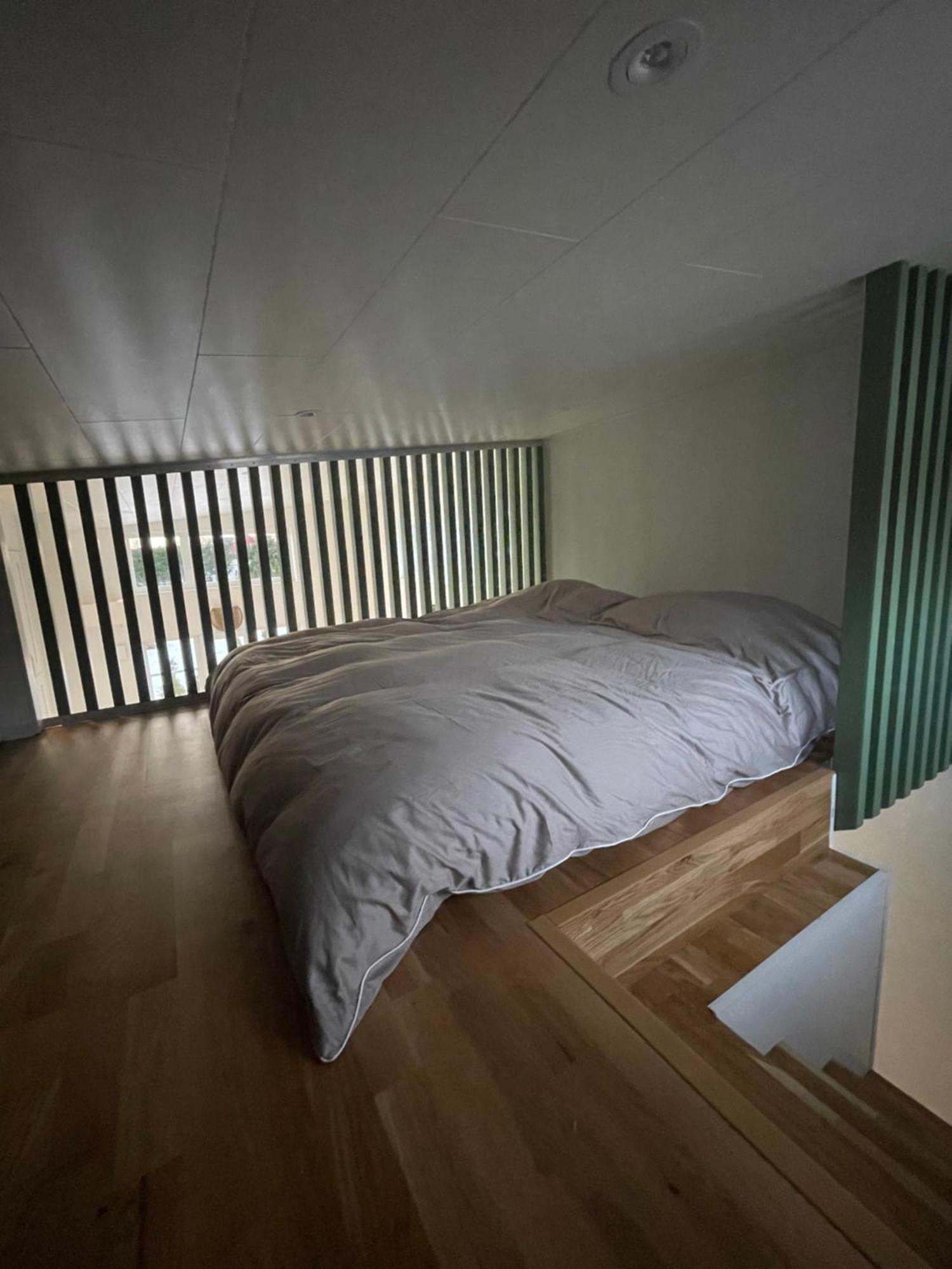 Villa Ett Nytt Fraesch Hus Utanfoer Stockholm Naera Arlanda Rosersberg Exterior foto
